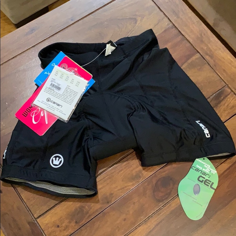 Canari gel cycling shorts - NWT! Ride in comfort!